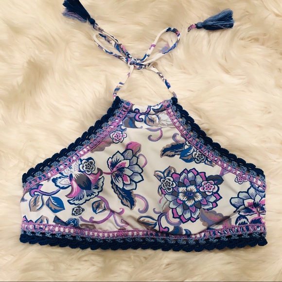 BECCA Bikini halter swimsuit top size Medium - Picture 2 of 4